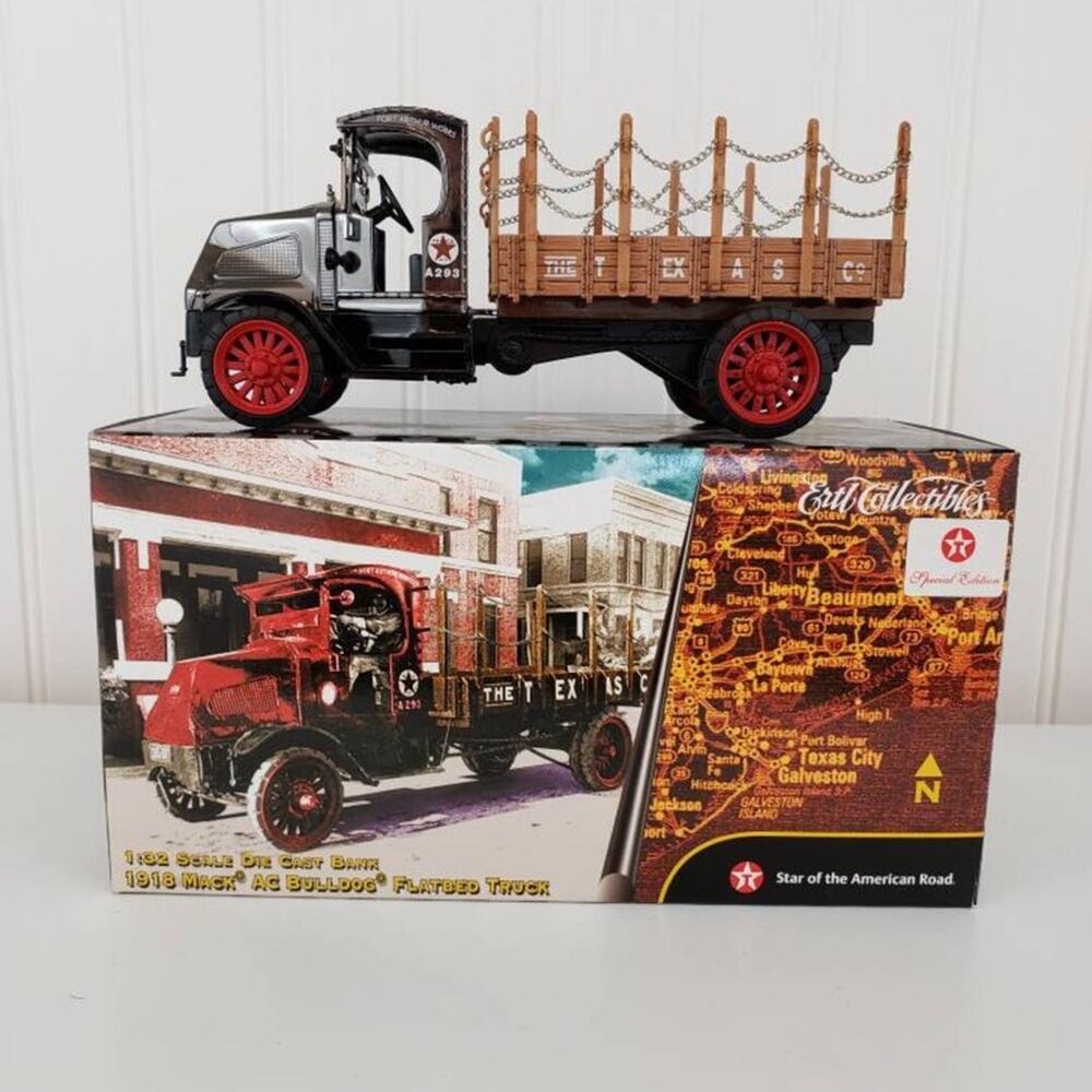 NIB! Texaco 1918 Mack AC Bulldog Flatbed Truck Collectable Coin Bank